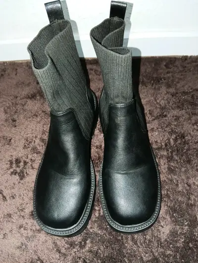 Botines negros - miniatura 2