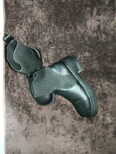 Botines negros - miniatura 3