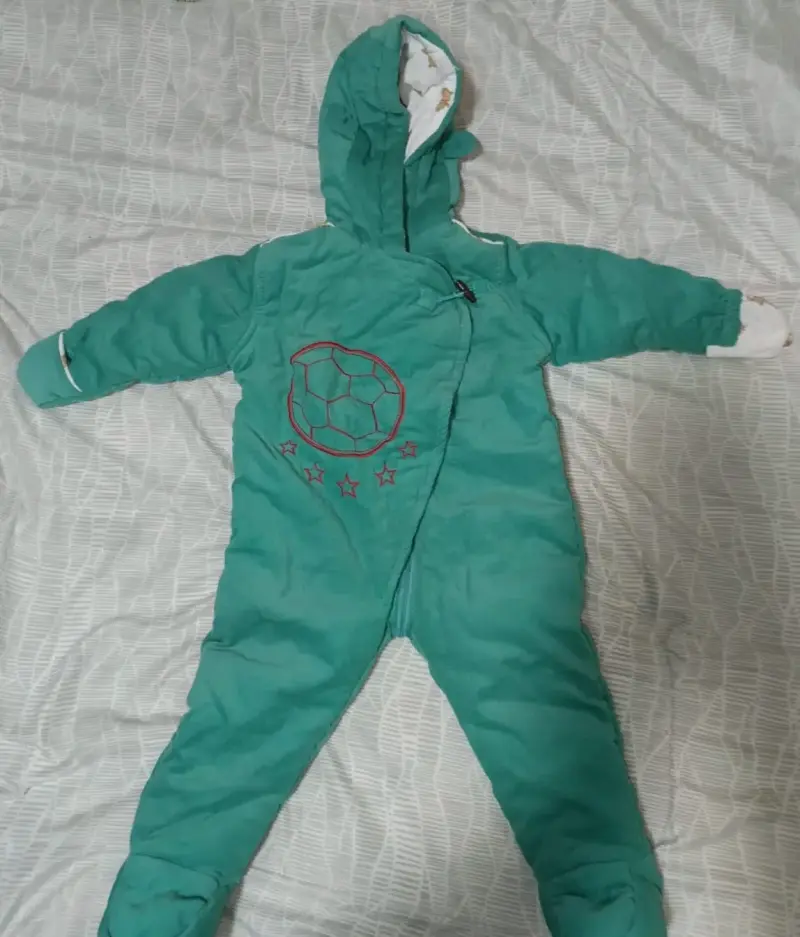 Buzo verde para bebé 3 meses