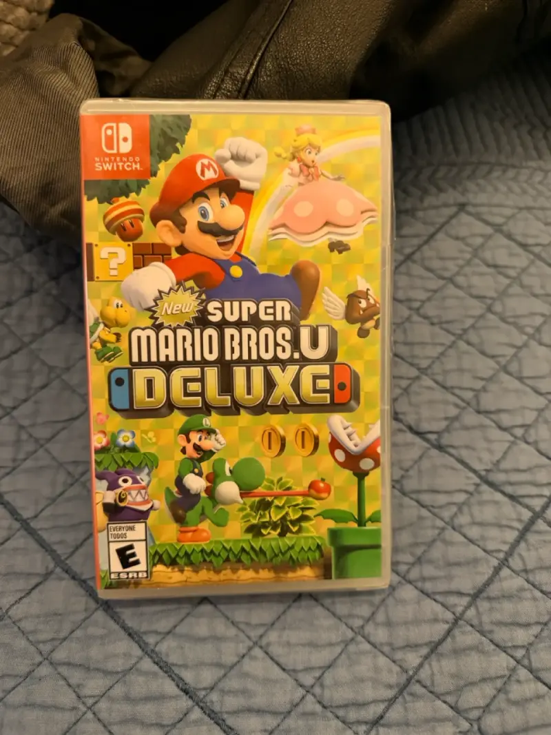 Juego Nintendo Switch Mario Bros U Deluxe - 1