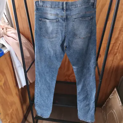 Jeans azul clásico 38-40 - miniatura 2