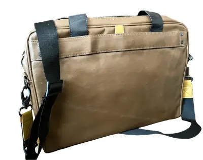 Bolso Maletín Para Notebook 15”  Marca Golla - miniatura 3