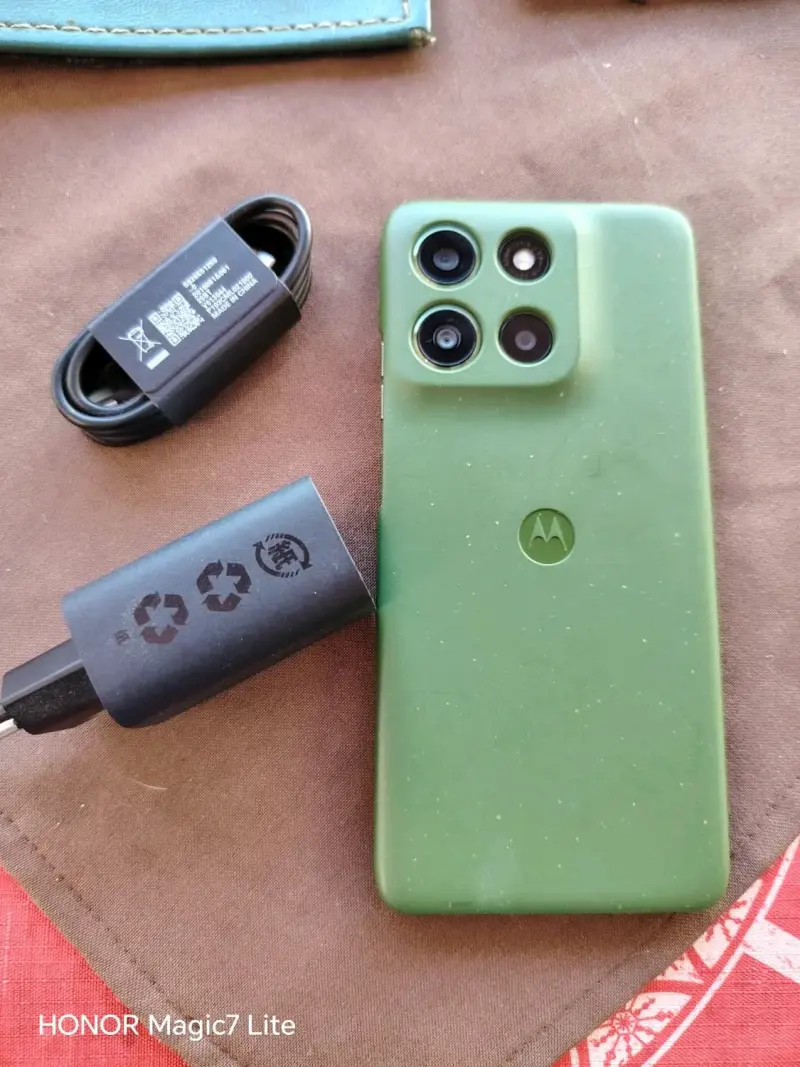 Smartphone Motorola G56  verde - 3