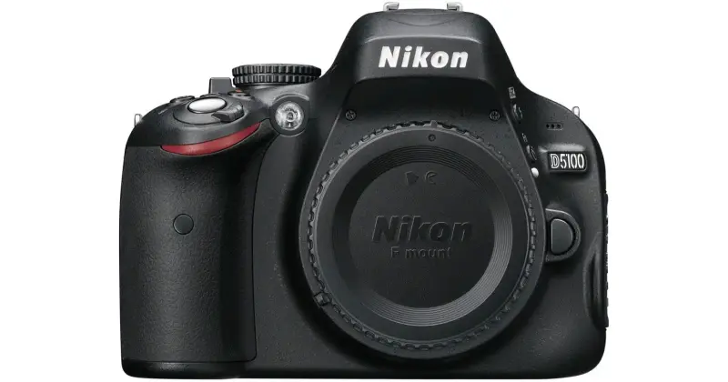 Cámara Nikon D5100 DSLR (con detalle)