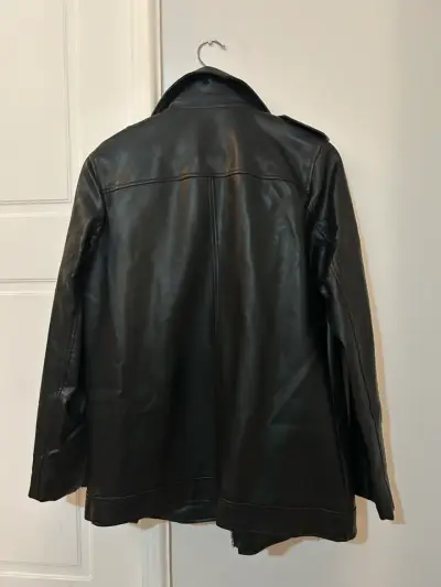 Chaqueta negra Americanino - miniatura 2