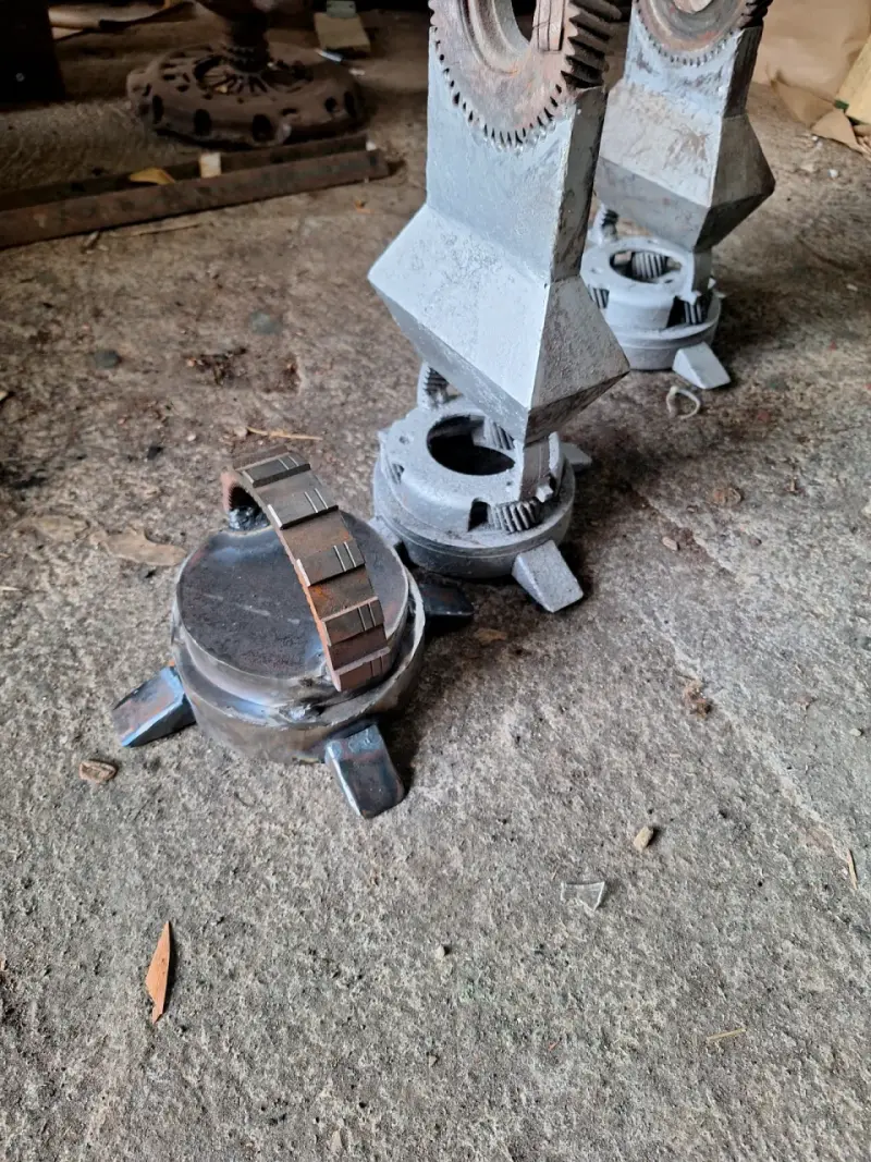 Parrilla en forma de AT-AT - 4