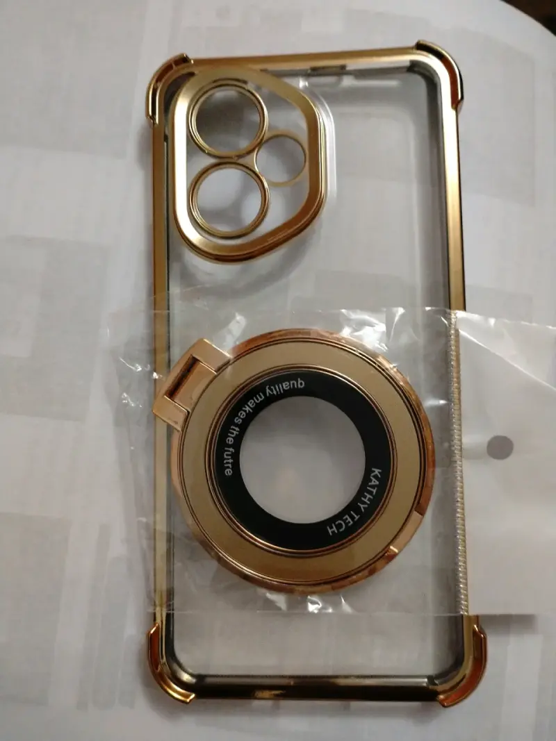 Carcasa de celular dorada con anillo - 3