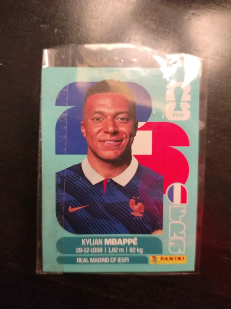Lámina Panini Mbappé FIFA 2026