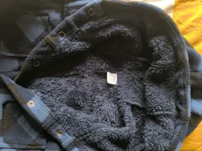 Abrigo infantil azul a cuadros y pantalón cargo co - miniatura 3
