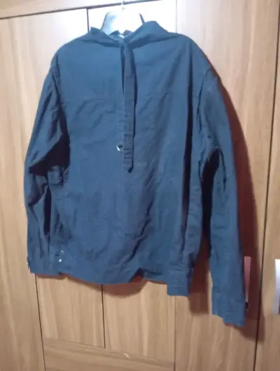 Chaqueta azul con cierre - miniatura 2