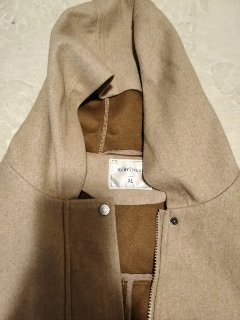 Abrigo beige con capucha - 2