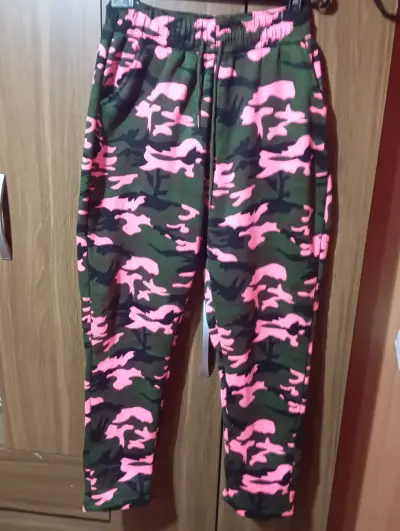Pantalones camuflados - miniatura 1