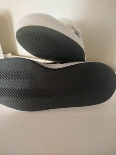 Zapatillas blancas Adidas niños - miniatura 2