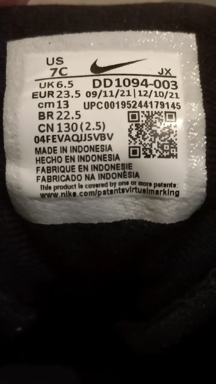 Zapatillas negras para niños - 3