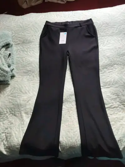 Pantalón negro talle S nuevo - miniatura 2