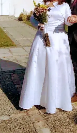 Vestido de novia blanco elegante - 2