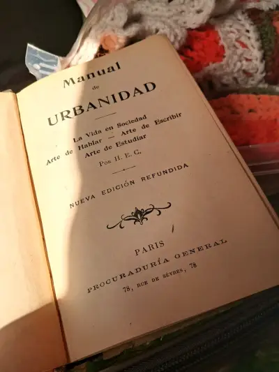 Manual de urbanidad antigua - miniatura 1