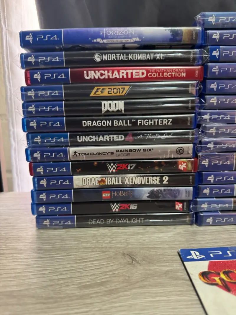 Variedad de videojuegos PS4 y PS5 - 2