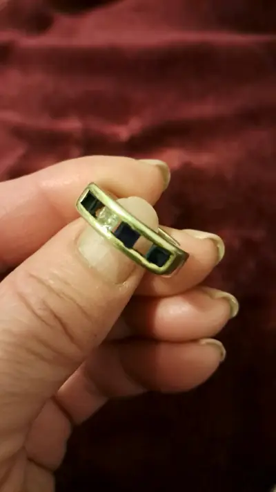 Anillos con piedras preciosas - miniatura 3