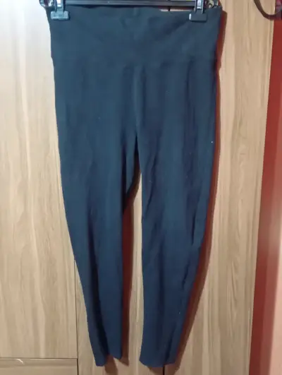 Leggings negros cómodos - miniatura 1