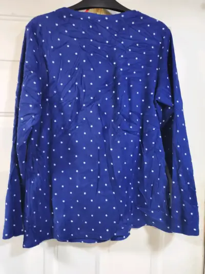 Pijama polar  azul de lunares - miniatura 4