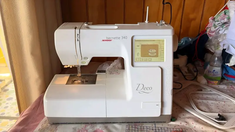 Máquina de bordar Bernette 340 - 3