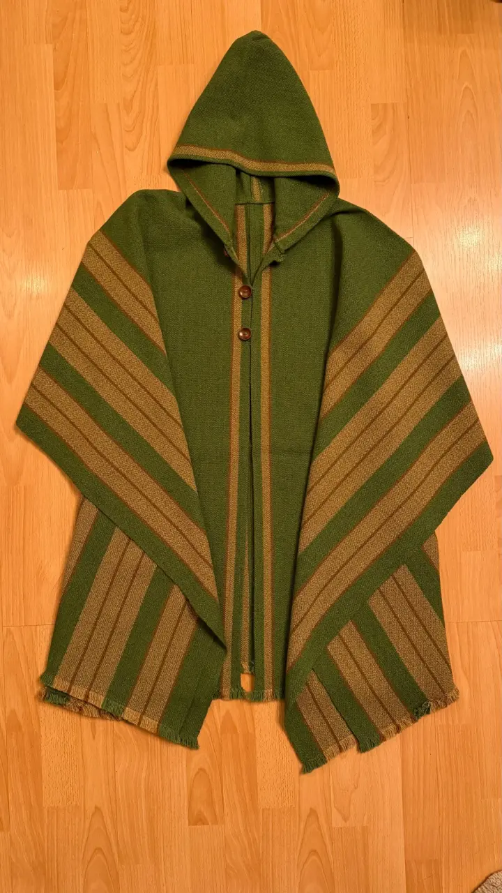 Poncho lana de oveja y alpaca, nuevos. - 3