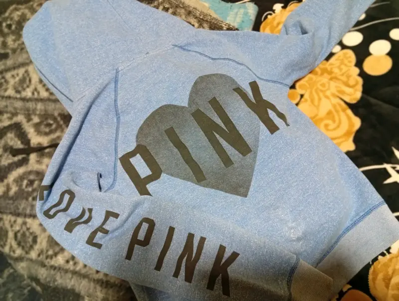 Polerón azul con capucha Love Pink - 2