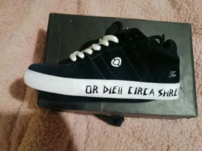 Zapatillas negras Circa skate - miniatura 1