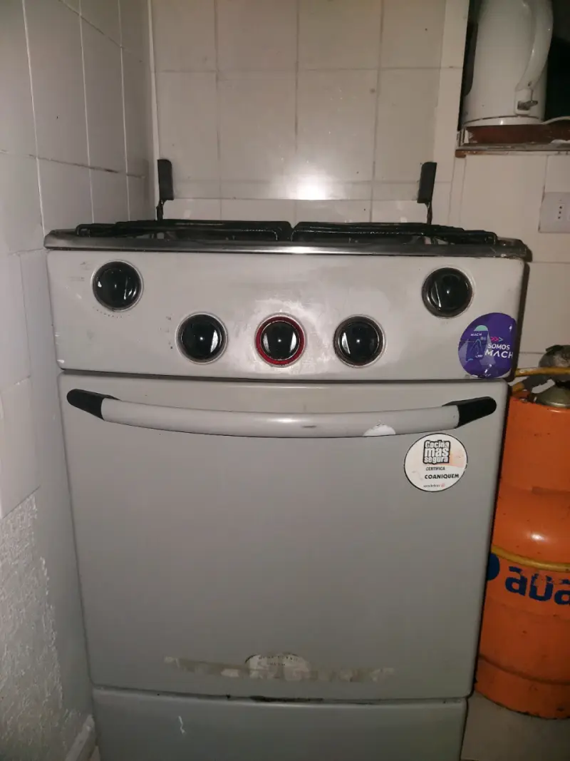 Cocina a gas con horno - 1