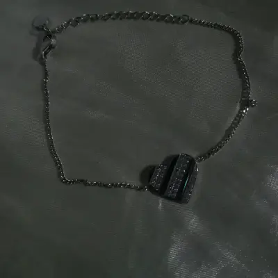 Pulsera  con dije de corazón - miniatura 2
