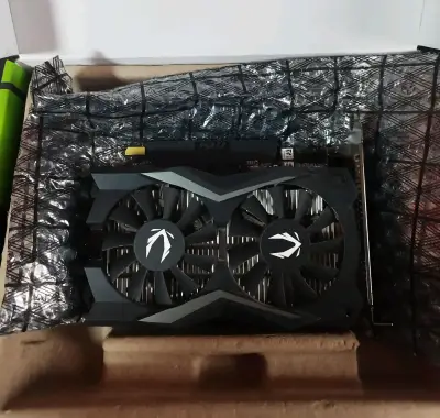 Tarjeta gráfica Zotac Gaming GTX 1650 - miniatura 3