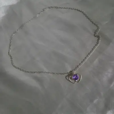 Collar con dije de corazón - miniatura 1