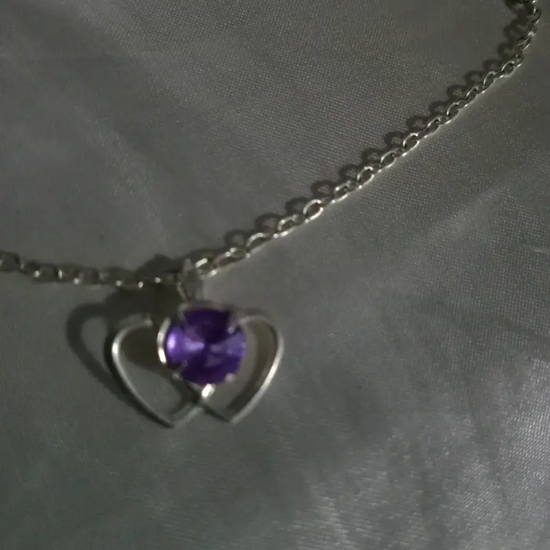 Collar con dije de corazón - 2
