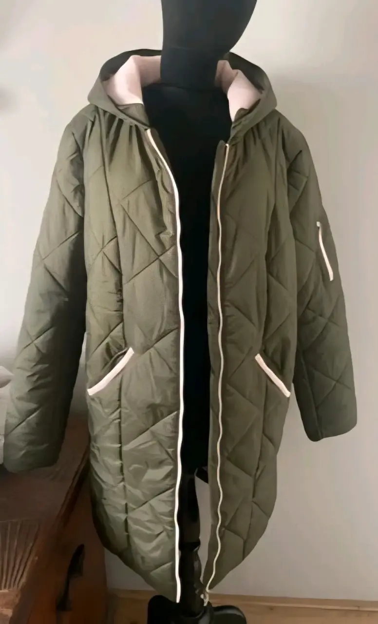 Parka verde acolchada - 1