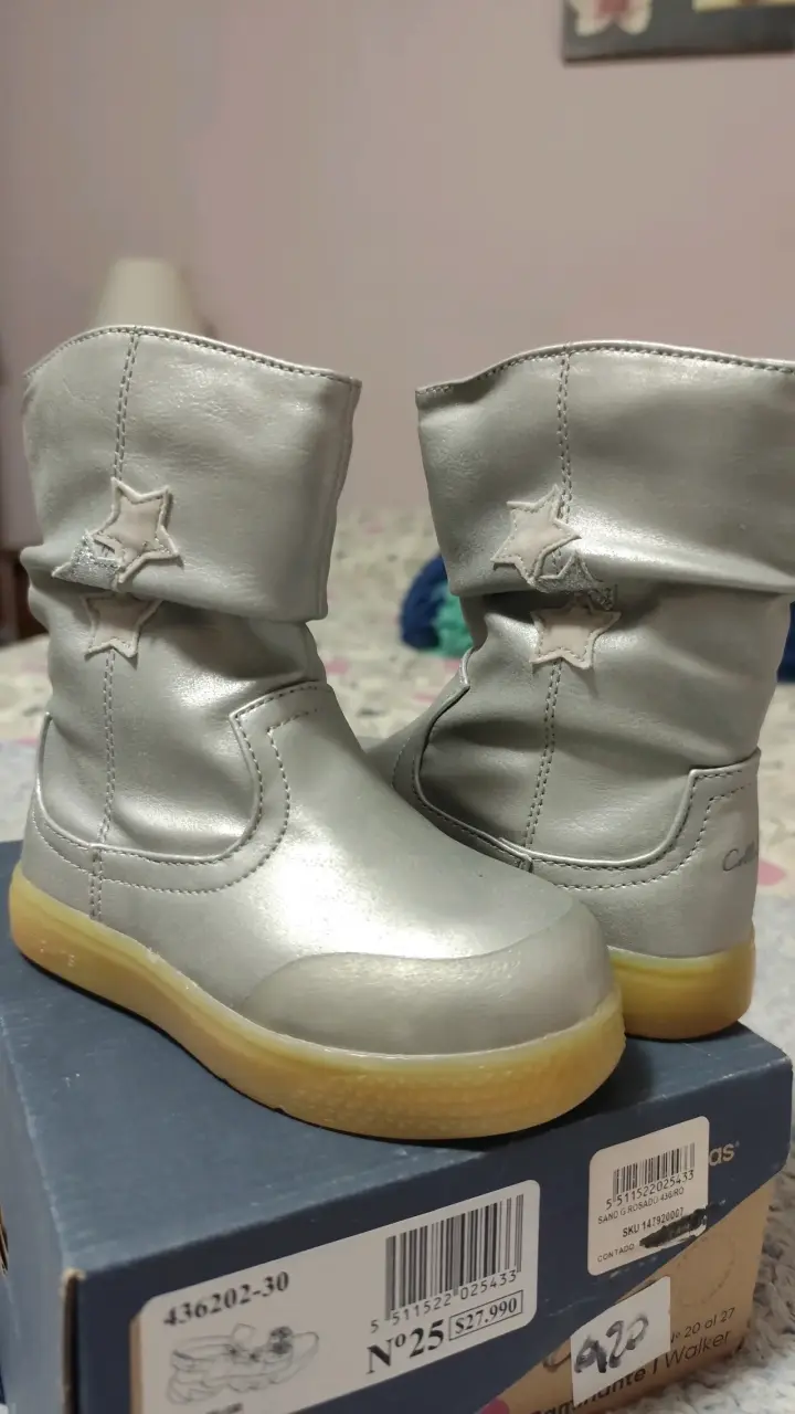 Botas plateadas de niña talla 25 - 1