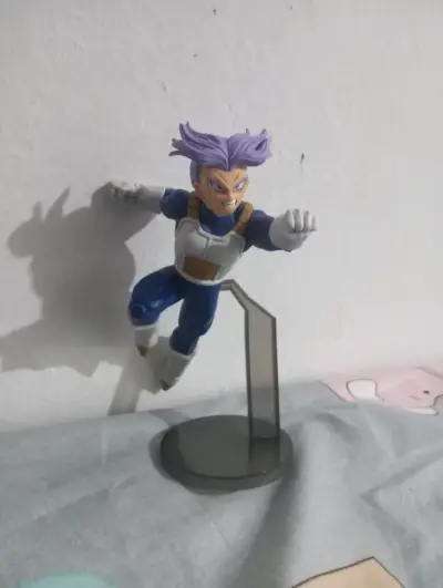 Figura Dragon Ball Z Trunks - miniatura 5