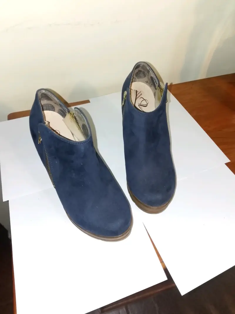 Botines azul marino con tacón - 3