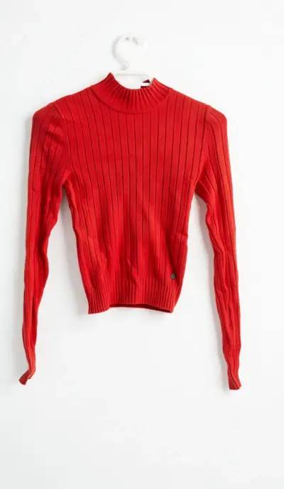 Sweater rojo - miniatura 1