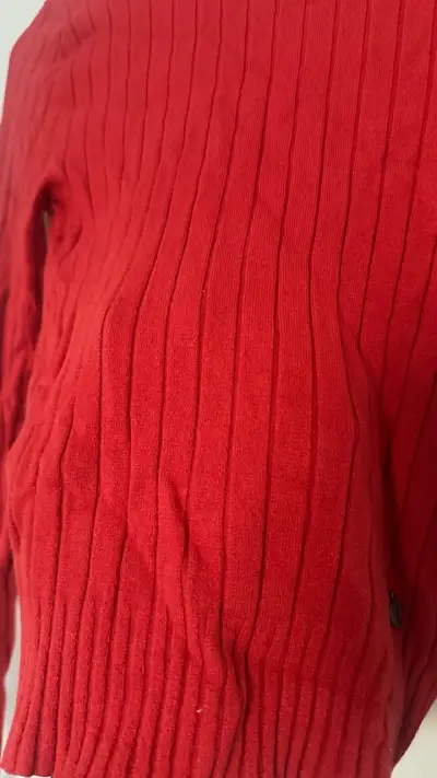 Sweater rojo - miniatura 2