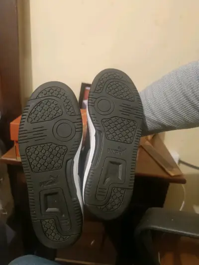 Zapatillas deportivas blanco y negro - miniatura 3