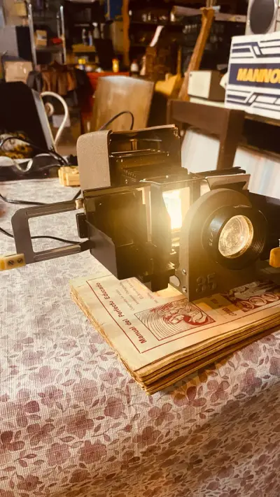 Proyector de diapositivas Minolta - miniatura 1