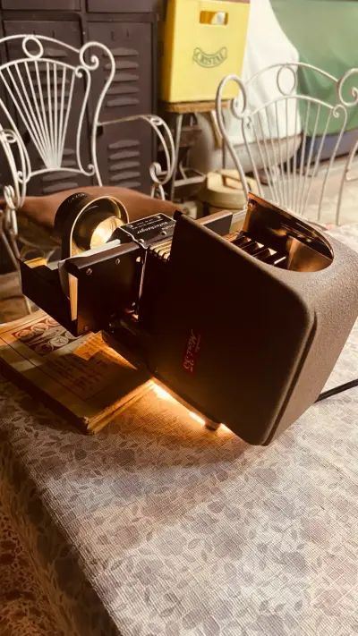 Proyector de diapositivas Minolta - miniatura 5