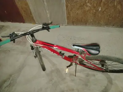 Bicicleta Brabus roja de montaña - miniatura 5