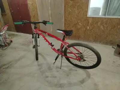 Bicicleta Brabus roja de montaña - miniatura 6