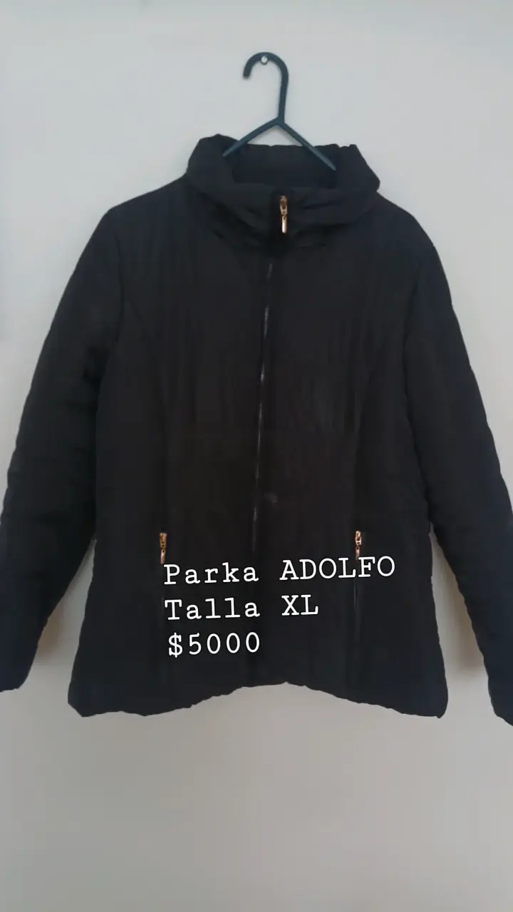 Parka negra Adolfo XL
