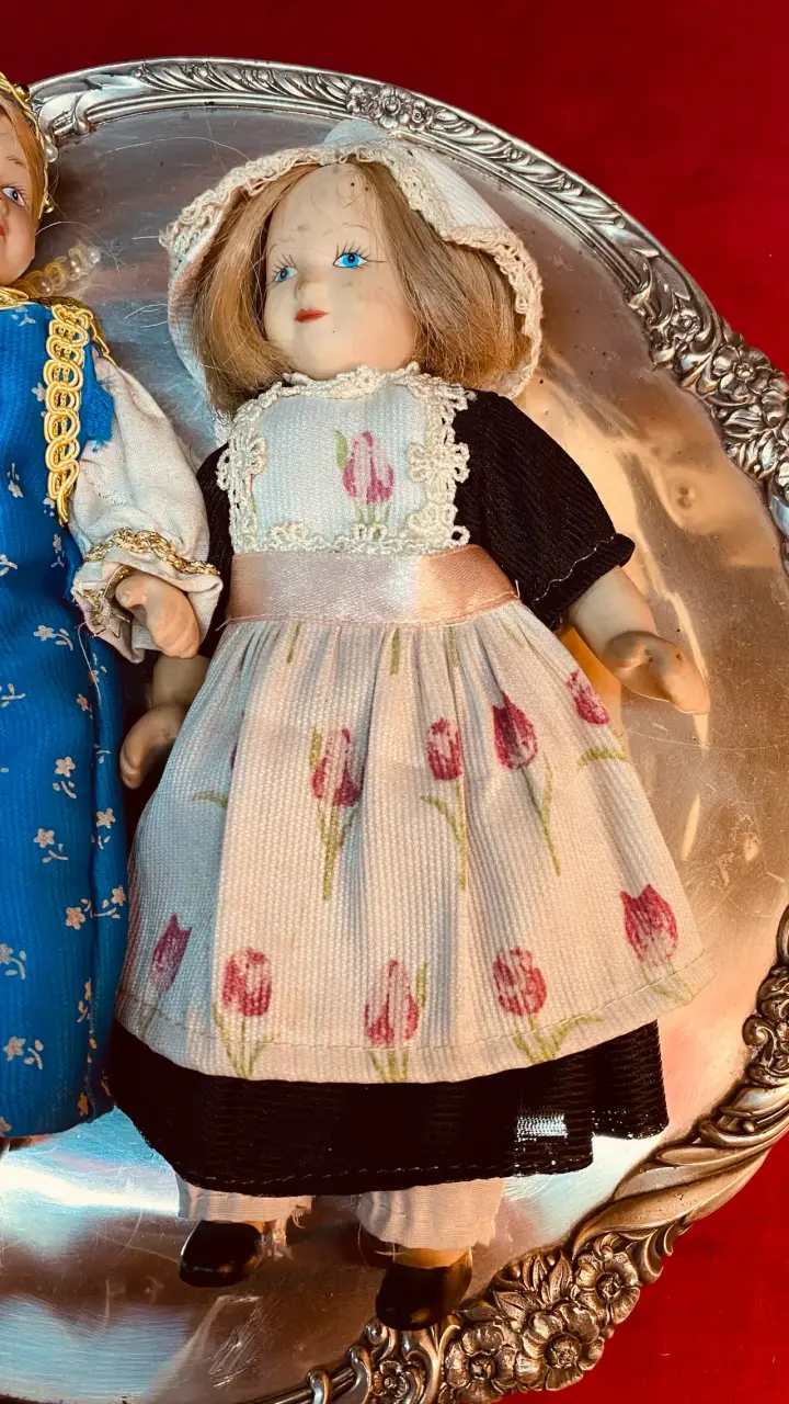Muñecas de porcelana vestidas - 5
