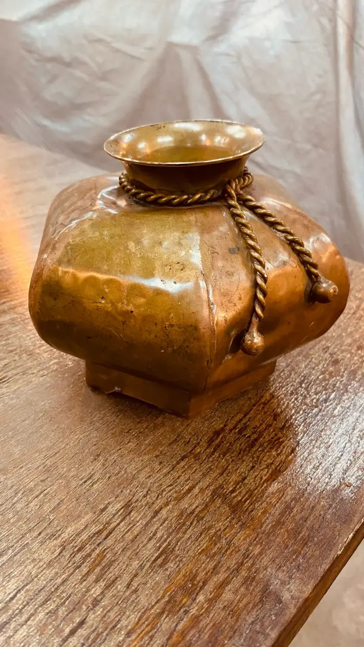 Florero de bronce vintage - 5