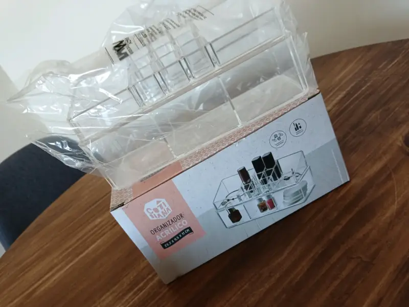 Organizador acrílico transparente nuevo