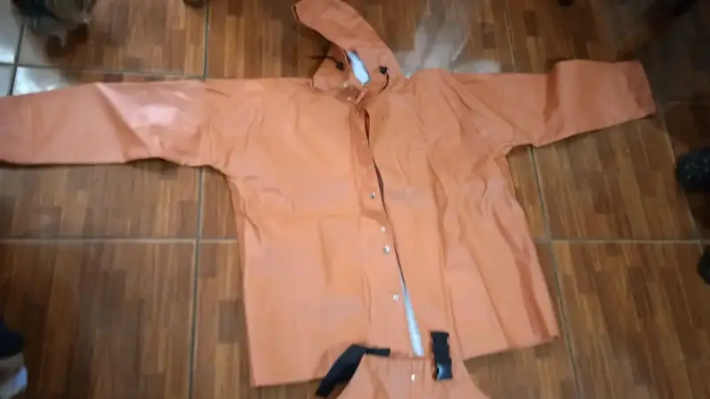 Traje impermeable de alta.mar - 2